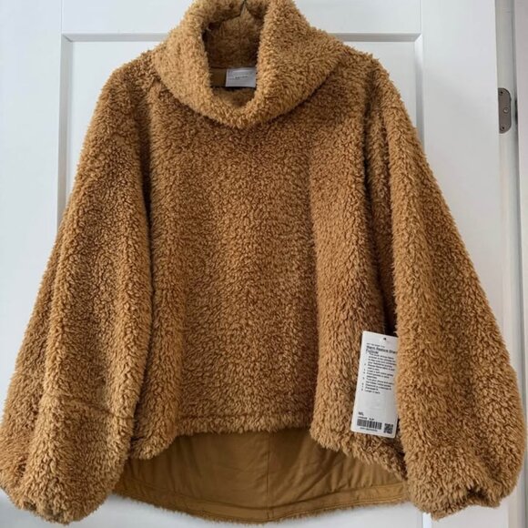 NWT! Lululemon Warm Restore Sherpa in Gold Buff - M/L - Picture 5 of 7